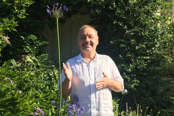 Secret gardener - Bob Mortimer